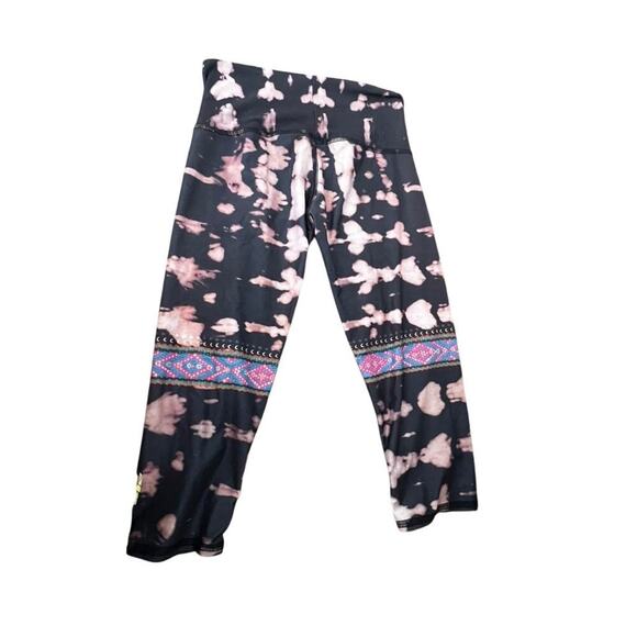 EUC Teeki colorful capri leggings size small lightweight stretchy yoga comfy - Picture 3 of 3